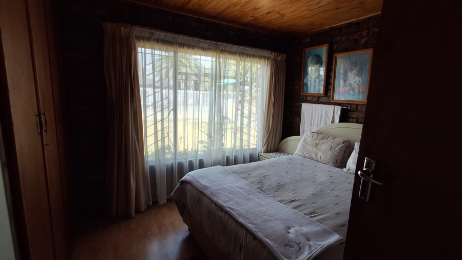 4 Bedroom Property for Sale in Residentia Free State